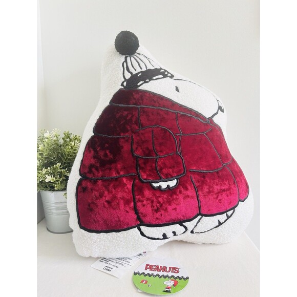 Set Of Two Peanuts Snoopy Red & Blue Puffer Jacket Winter Sherpa Pillows NWT - Picture 8 of 16